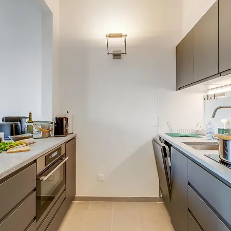 Apartment Elegant - Happy